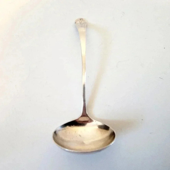 Sterling Silver Sauce Ladle Antique 22g MWD Monogram 5" - Picture 2 of 5